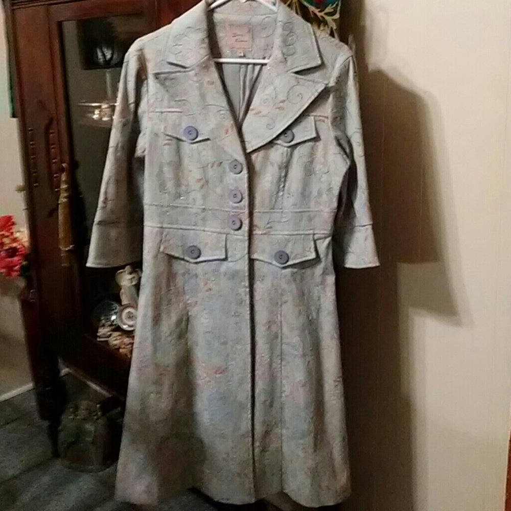 Young Essence multi print 3/4 length coat - Picture 2 of 8